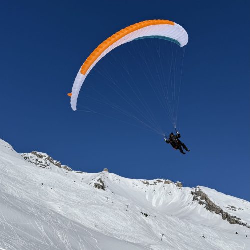 Concours Parapente Vol et Ski à Anzère